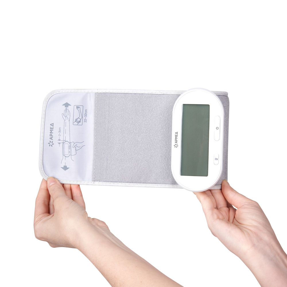 Тонометр Армед YE630AR <span>Память на 74 измерения</span>